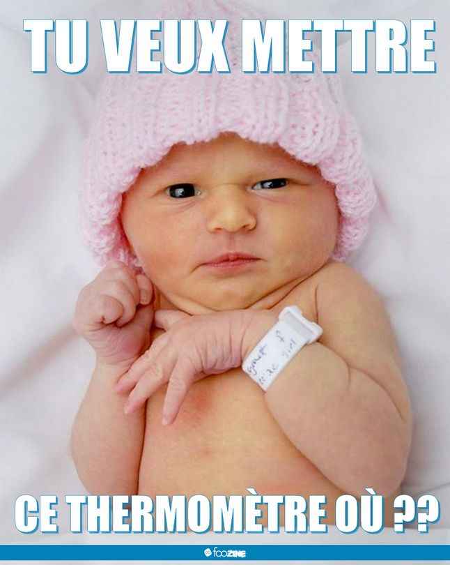 Bébé et le thermomètre