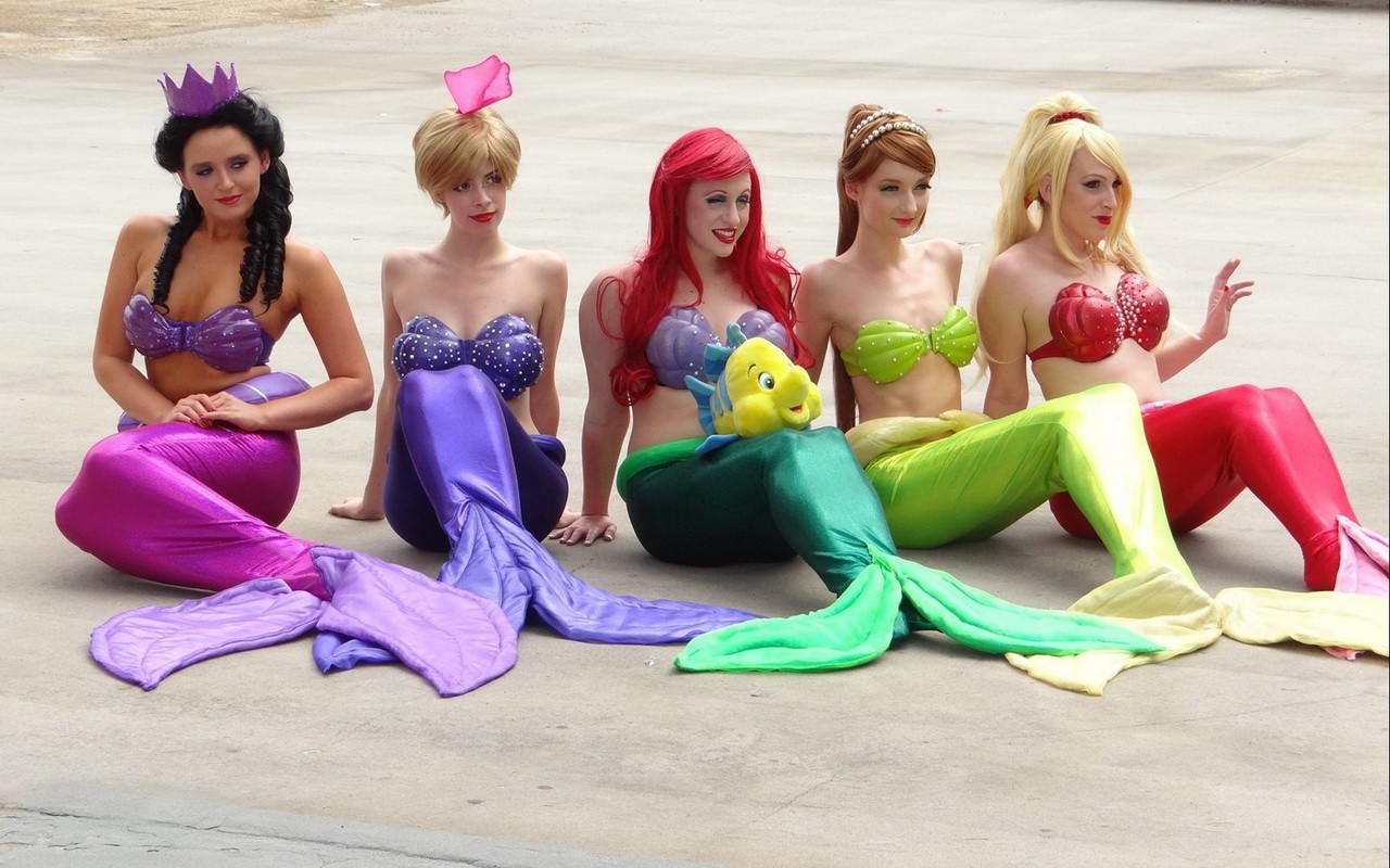 Cosplay princesses Disney
